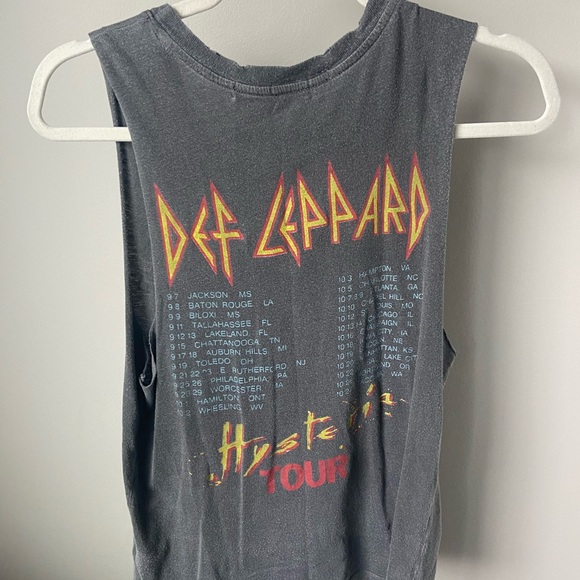 DAYDREAMER Def Leppard grey tank top - Picture 3 of 3